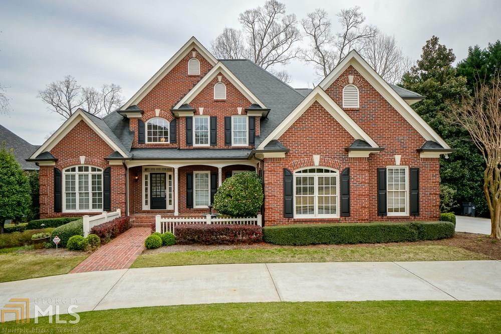 1320 Woodland Lake Dr - Photo 1