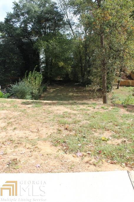 240 Patterson Ave - Photo 1