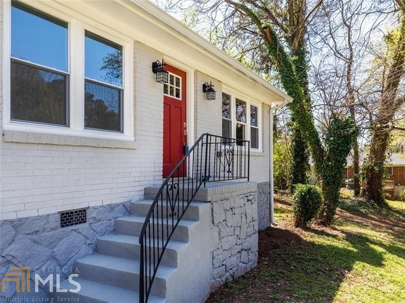 2050 Rebecca Ln - Photo 1