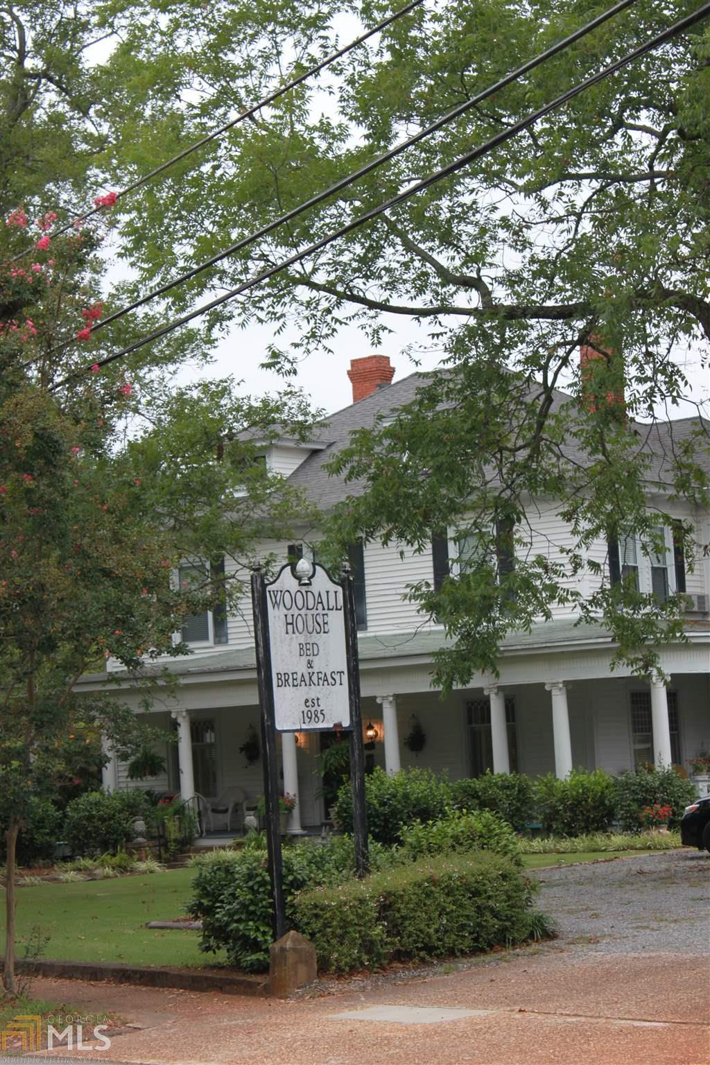 324 West Main St - Photo 1
