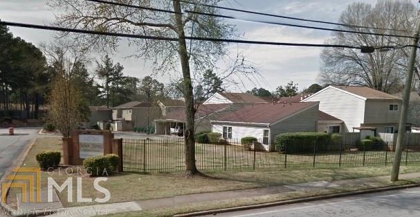 2039 Oak Park Ln - Photo 1