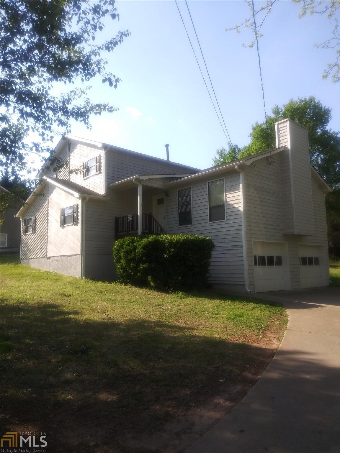 1703 Cumberland - Photo 1