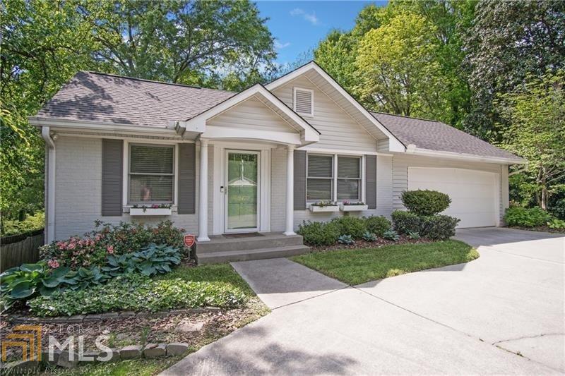 2472 Howell Mill Rd - Photo 1