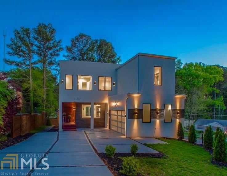 1107 Country Ln - Photo 1