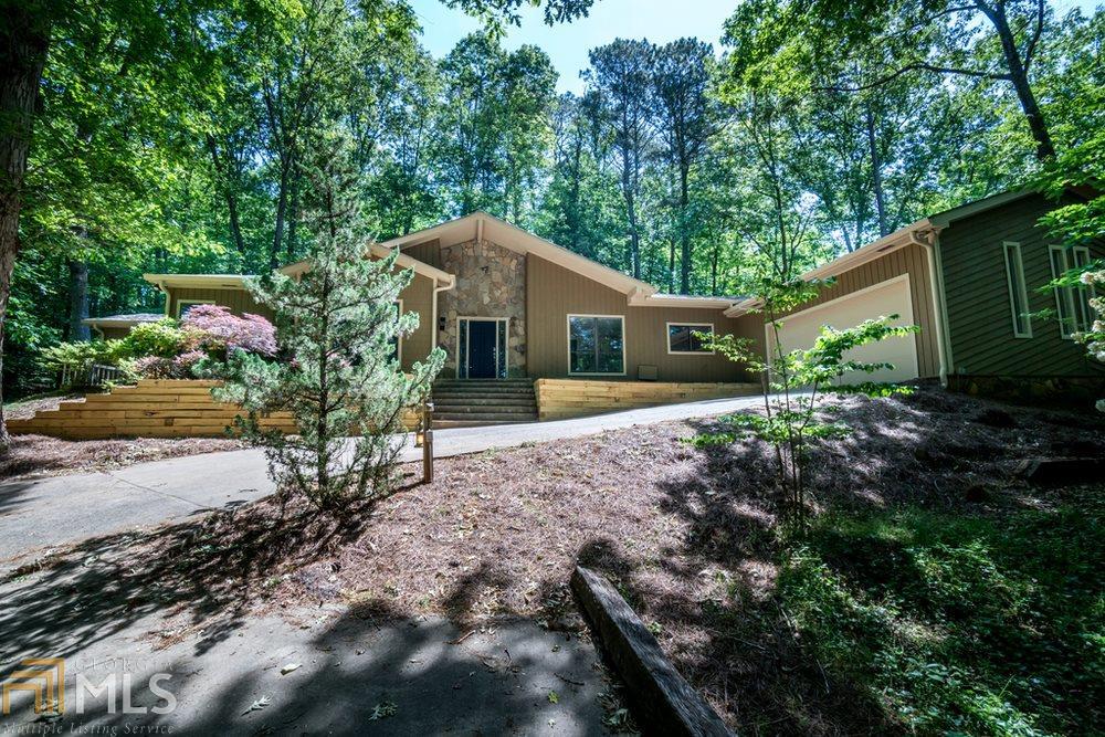 9380 Huntcliff Trace - Photo 1