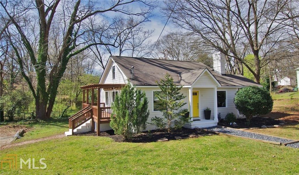 77 Leslie St - Photo 1