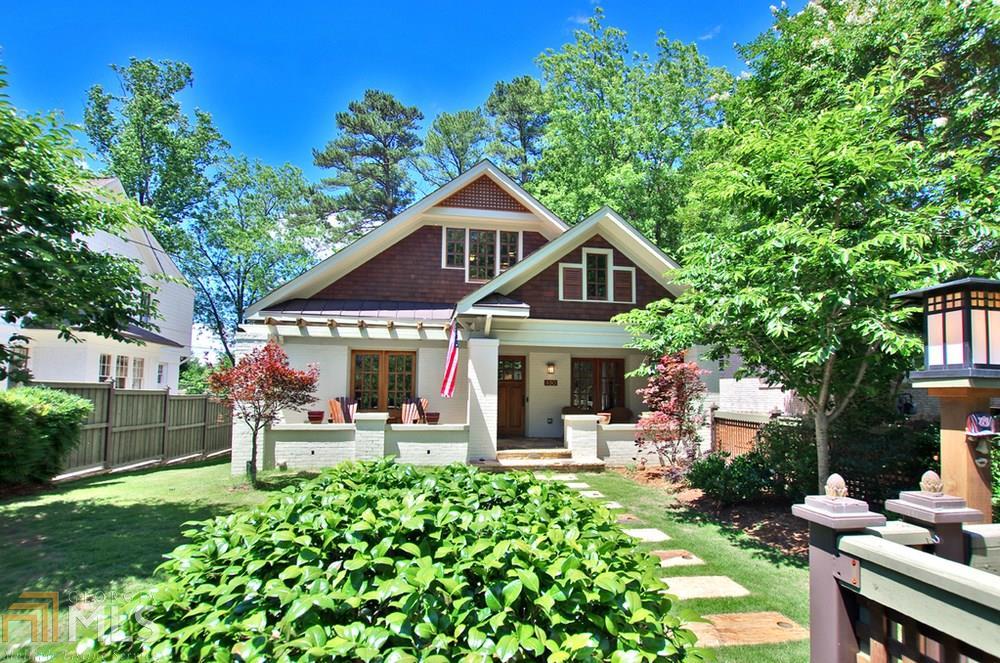 830 Yorkshire Rd - Photo 1