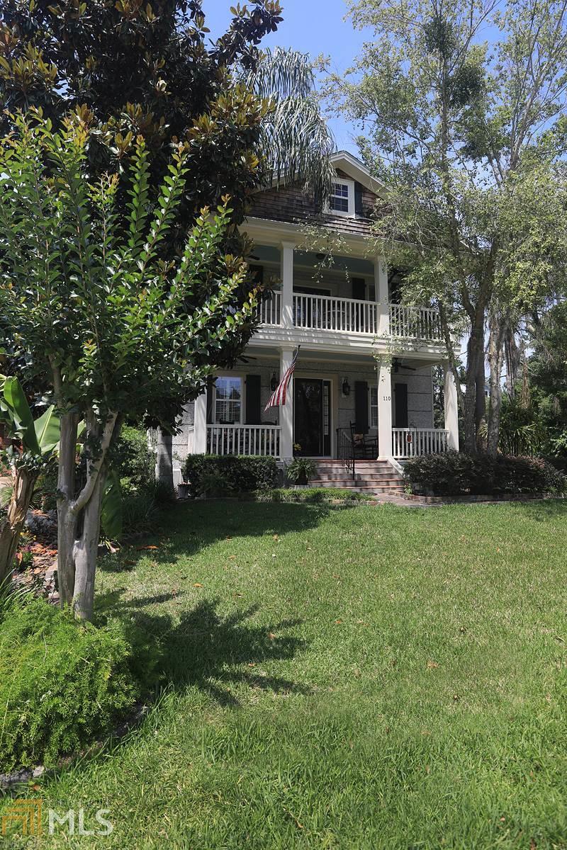 110 Bryant - Photo 1