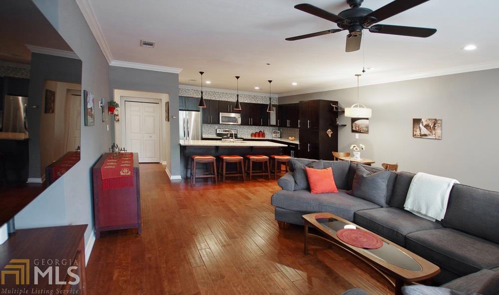 2499 Peachtree Rd - Photo 1