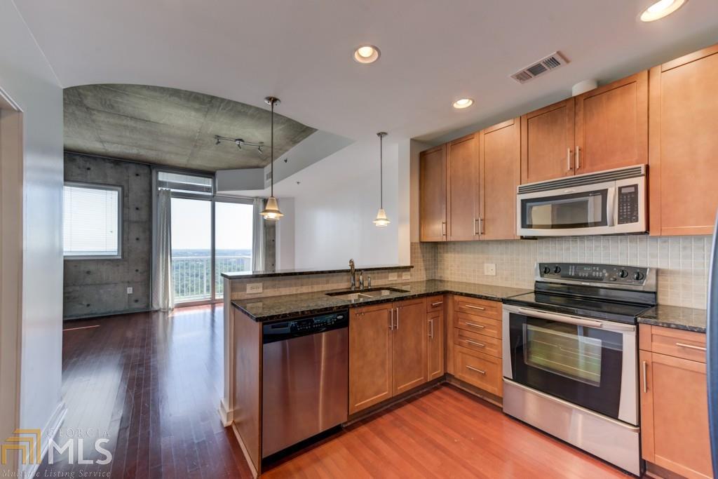 855 Peachtree St - Photo 1