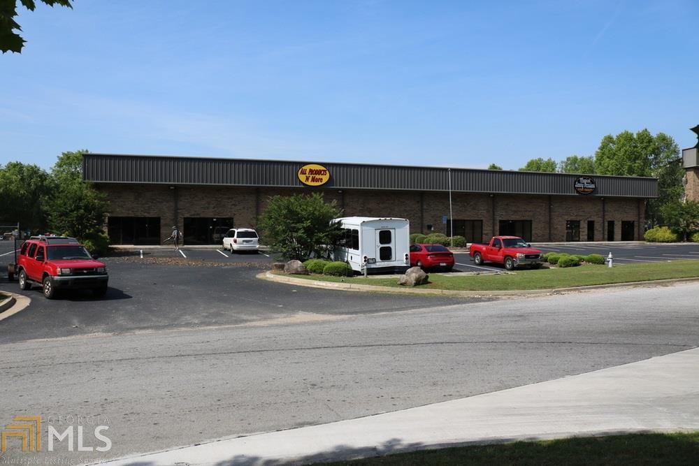 1500 Meredith Park Dr - Photo 1