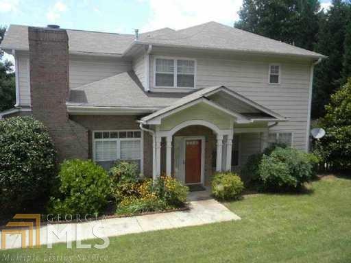 2680 Pine Tree Rd - Photo 1