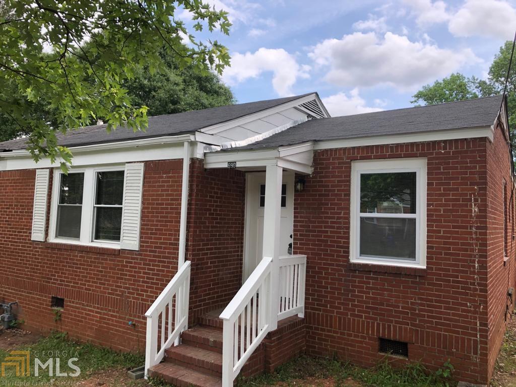 690 Casplan St - Photo 1