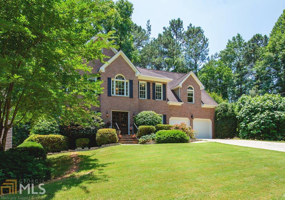 3900 Golflinks Dr - Photo 1