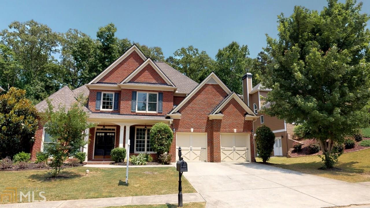 736 Highcrest Dr - Photo 1