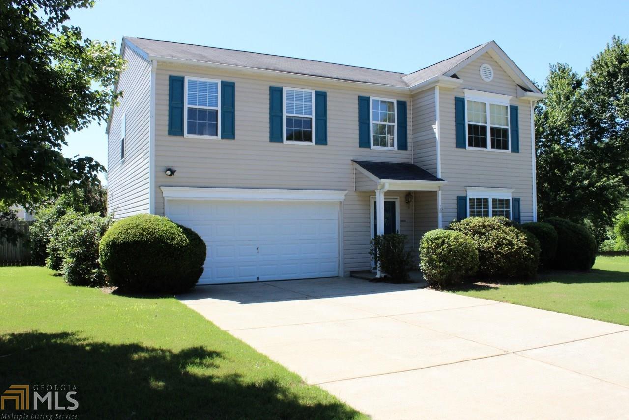 704 Windsor Ct - Photo 1