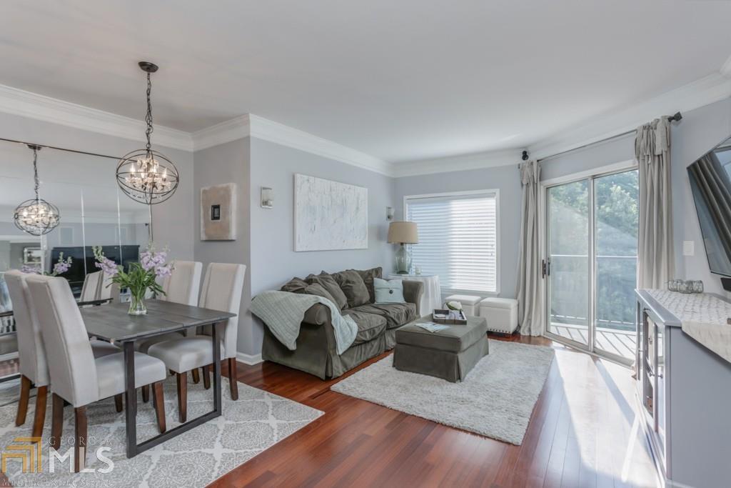 275 13th St - Photo 1
