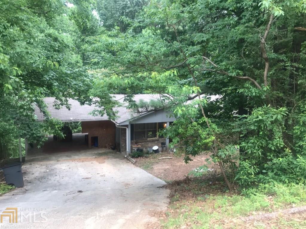 2160 Chestnut Cir - Photo 1