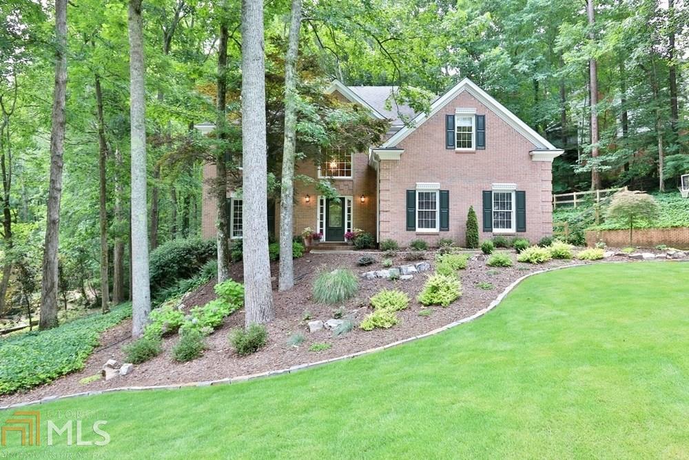 5372 Thornapple Ln - Photo 1