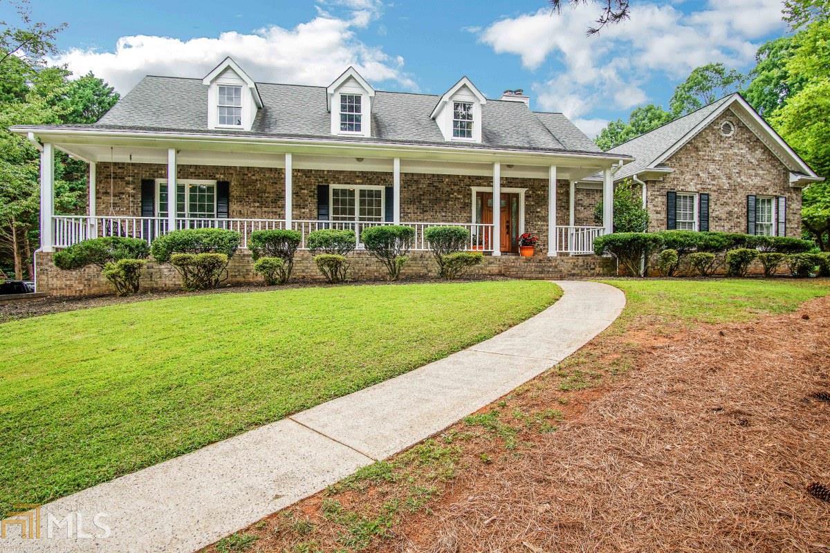 440 Saddlebrook Dr - Photo 1