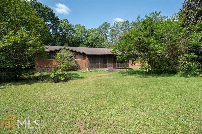 1076 Austin Bridge Rd - Photo 1