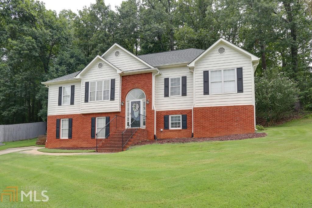 2555 Misty Hollow - Photo 1