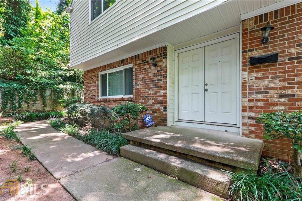 7158 Stonington Dr - Photo 1