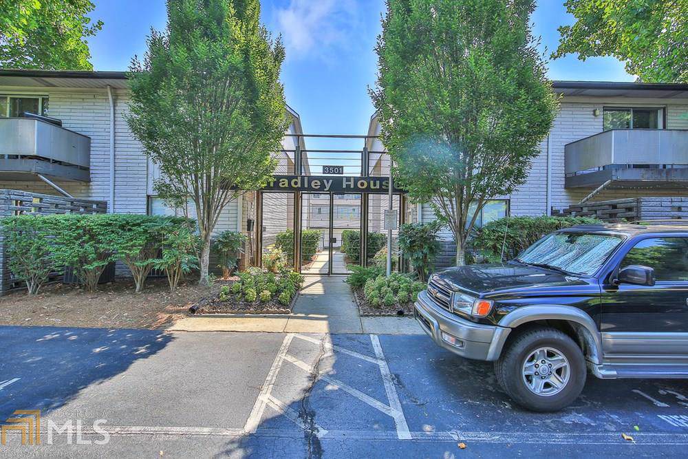 3501 Roswell Rd - Photo 1