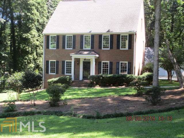 215 Northridge Dr - Photo 1