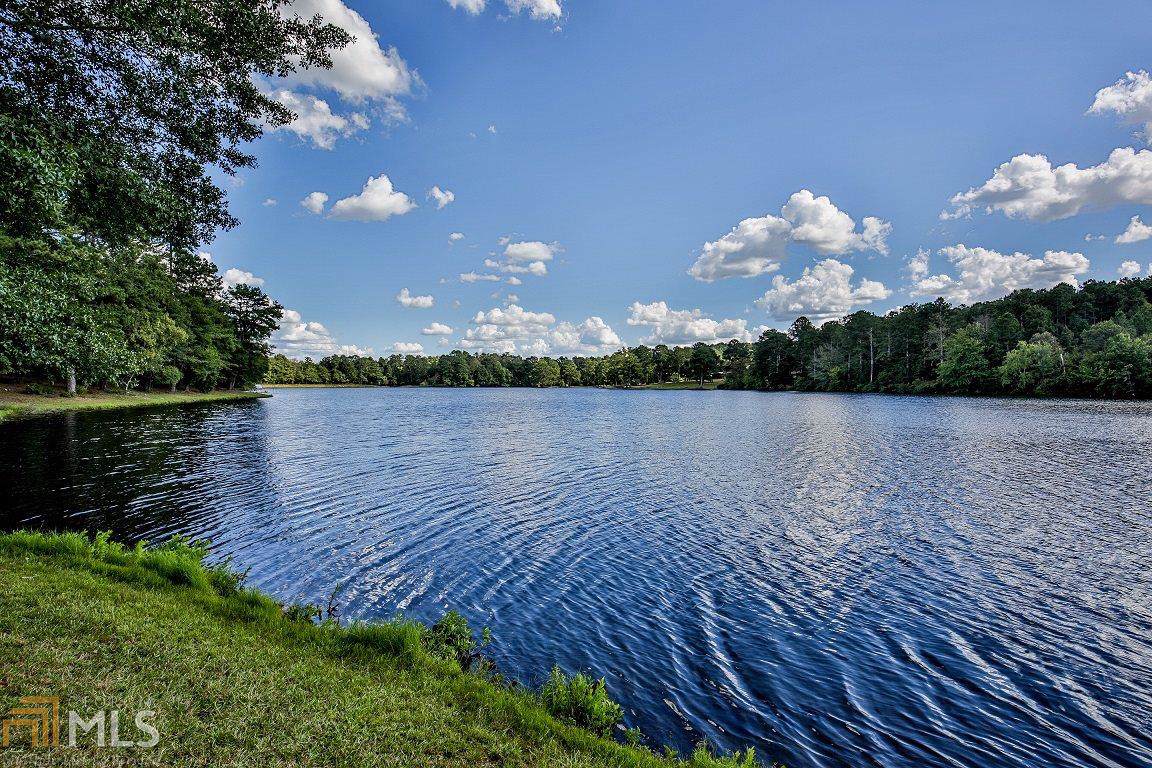 2600 Hightower Trl - Photo 1