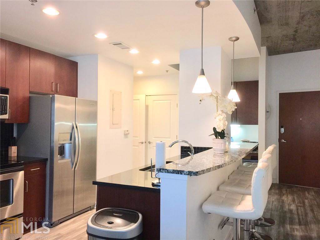 250 Pharr Rd - Photo 1
