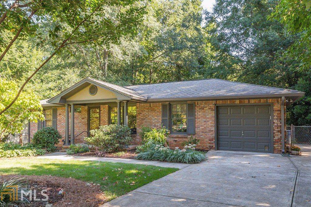 1757 Hudson Woods Trl - Photo 1