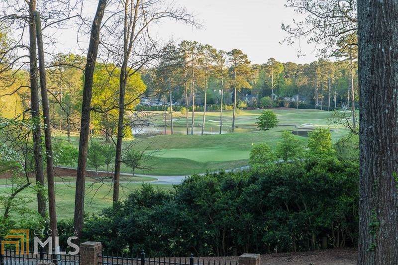 1120 Club Ln - Photo 1