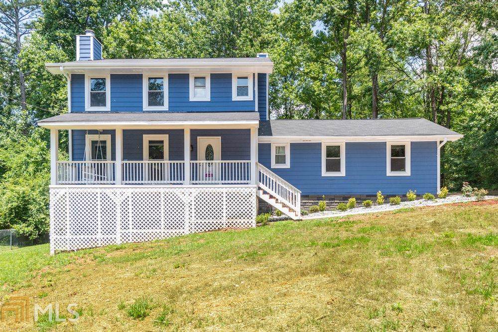 3235 Alcazar Dr - Photo 1