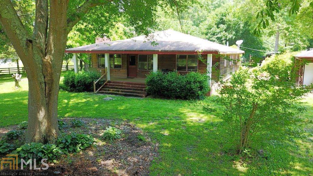 3260 Highway 166 - Photo 1