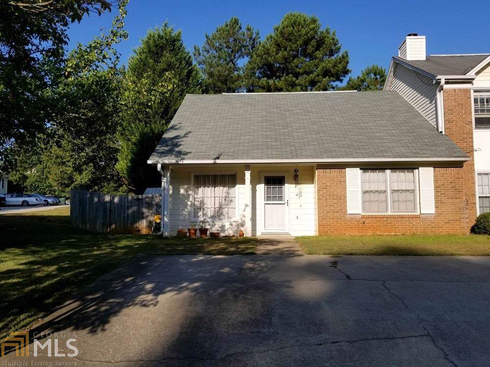 1698 Winchester Way - Photo 1