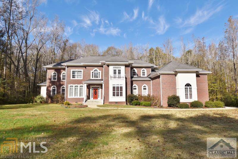 139 Thornhill Cir - Photo 1