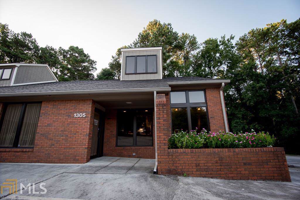 1305 Milstead Ave - Photo 1