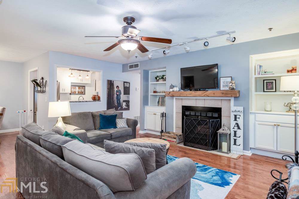 4670 Vinings Central Run - Photo 1