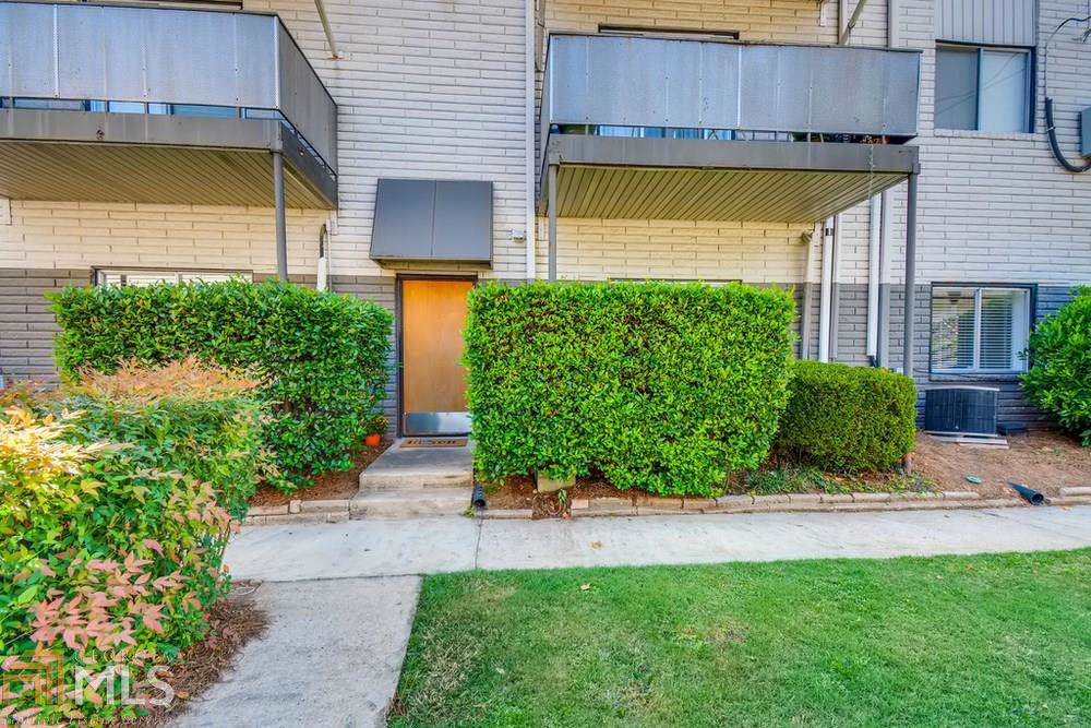 3501 Roswell Rd - Photo 1