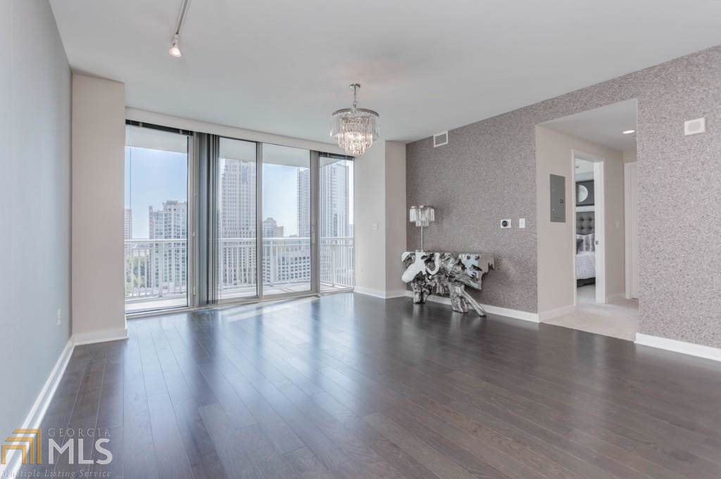 3338 Peachtree Rd - Photo 1