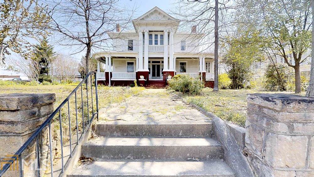 62 Macon St - Photo 1