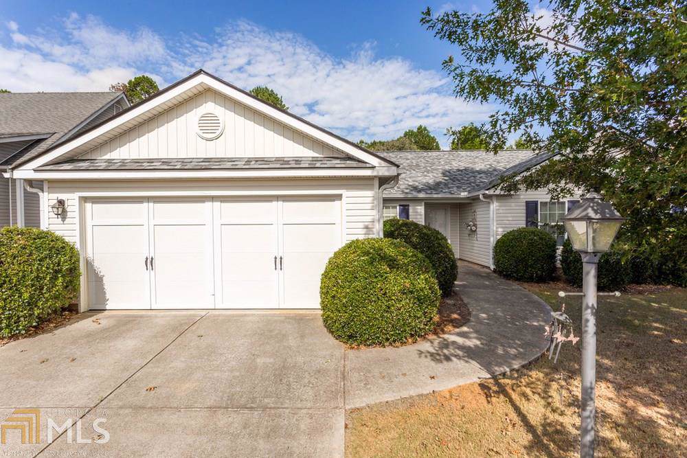 1090 Sutherland Dr - Photo 1
