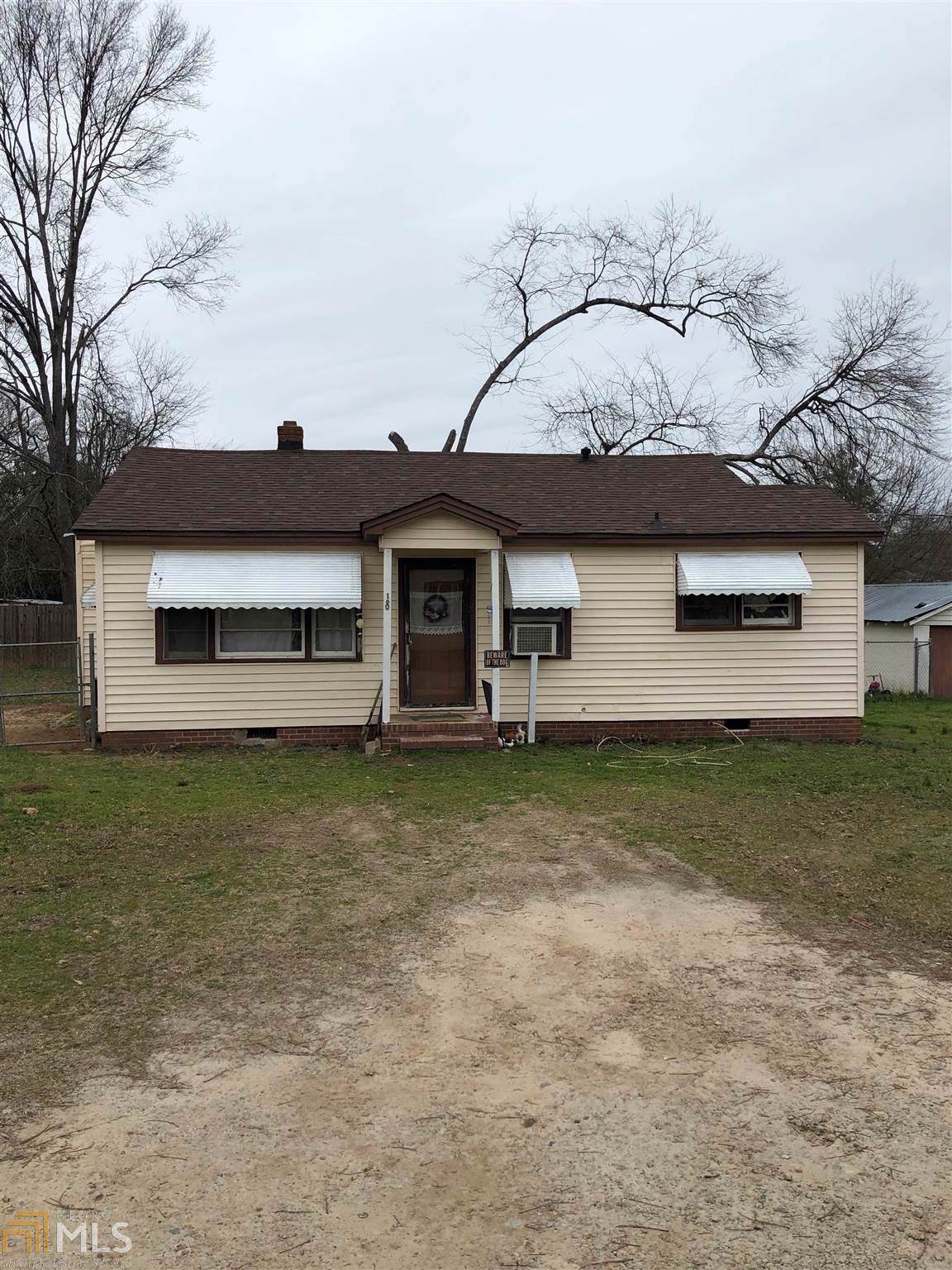 1005 Ruckersville Rd - Photo 1