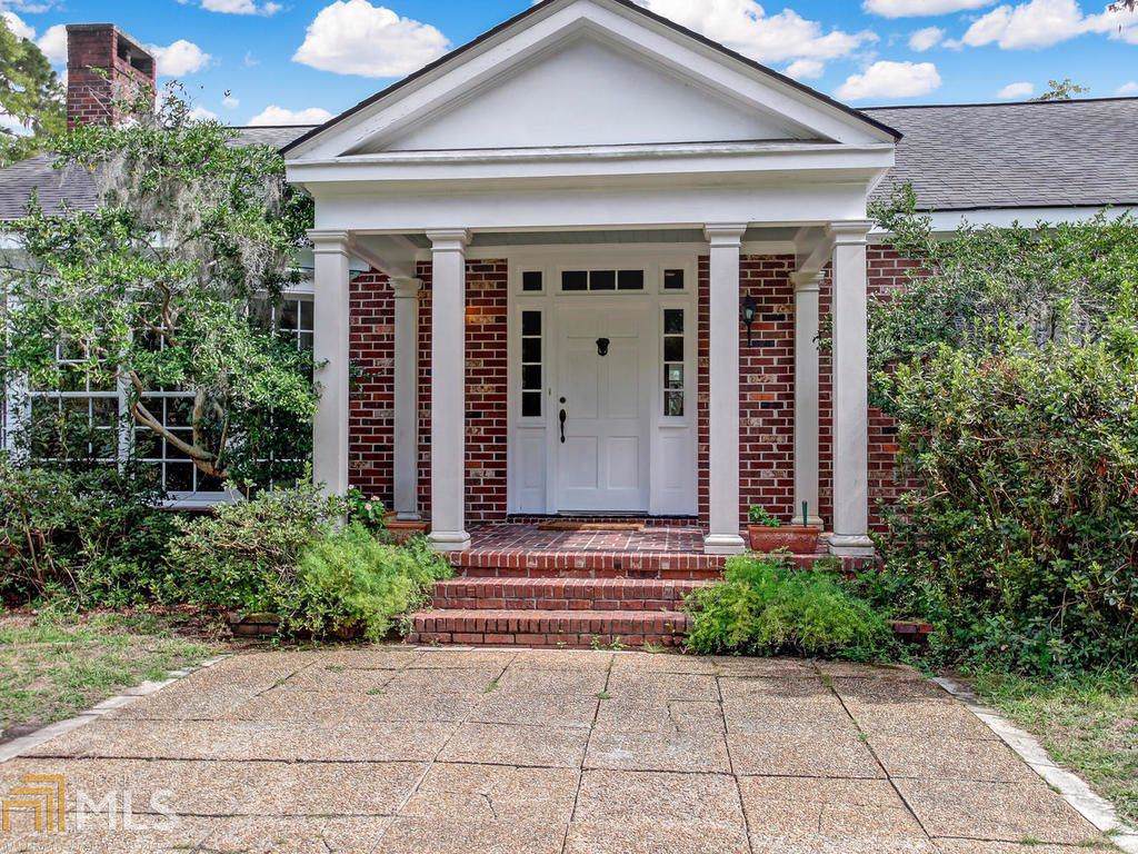 8842 Ferguson Ave - Photo 1