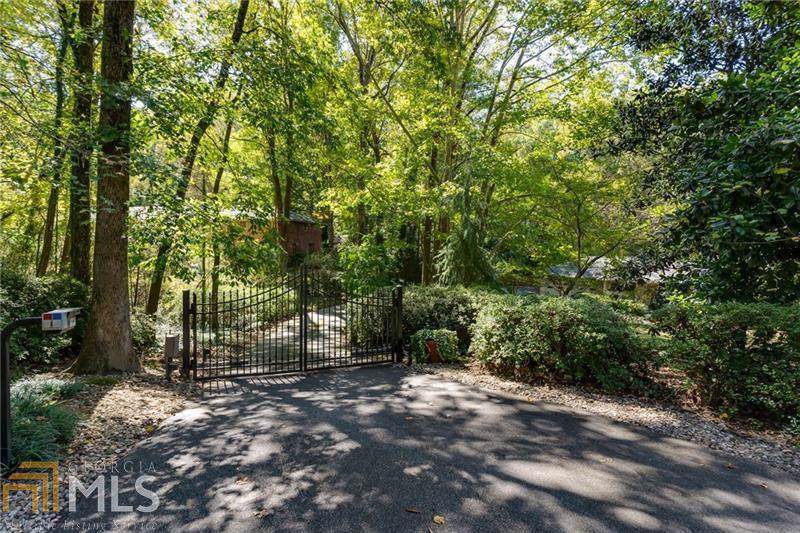 5280 Long Island Dr - Photo 1
