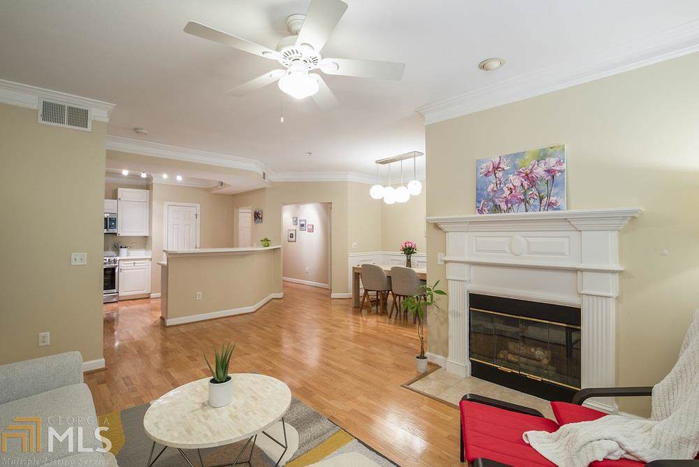 336 Ashford Cir - Photo 1