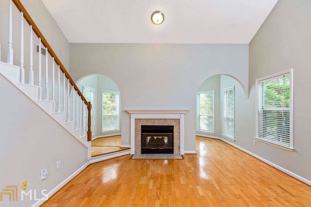 115 Mcgill Park Ave - Photo 1