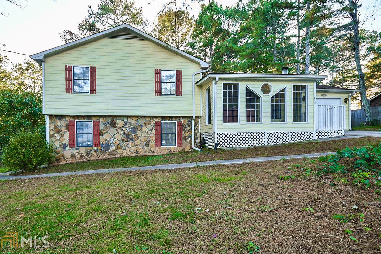1001 Waverly - Photo 1