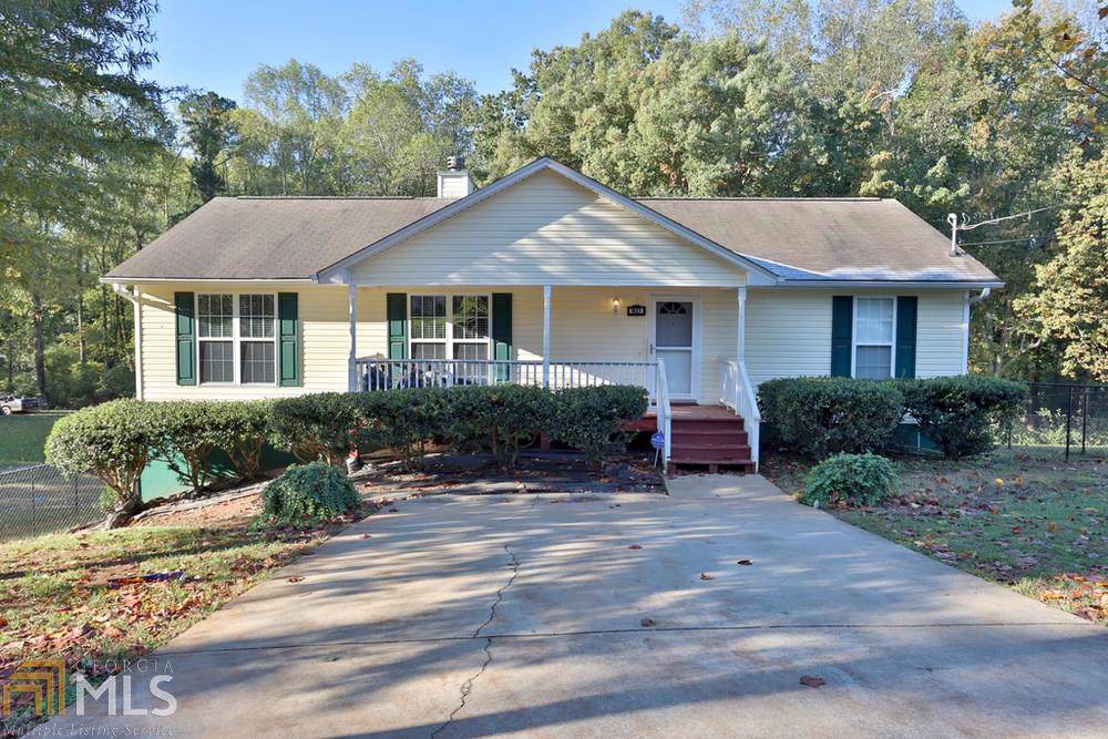 1421 Floyd Cir - Photo 1